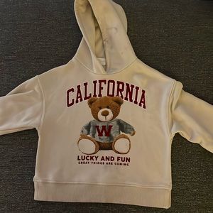 Super adorable bear hoodie